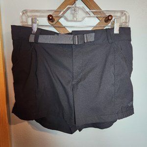 The North Face Women's Belted Black Shorts Size 10